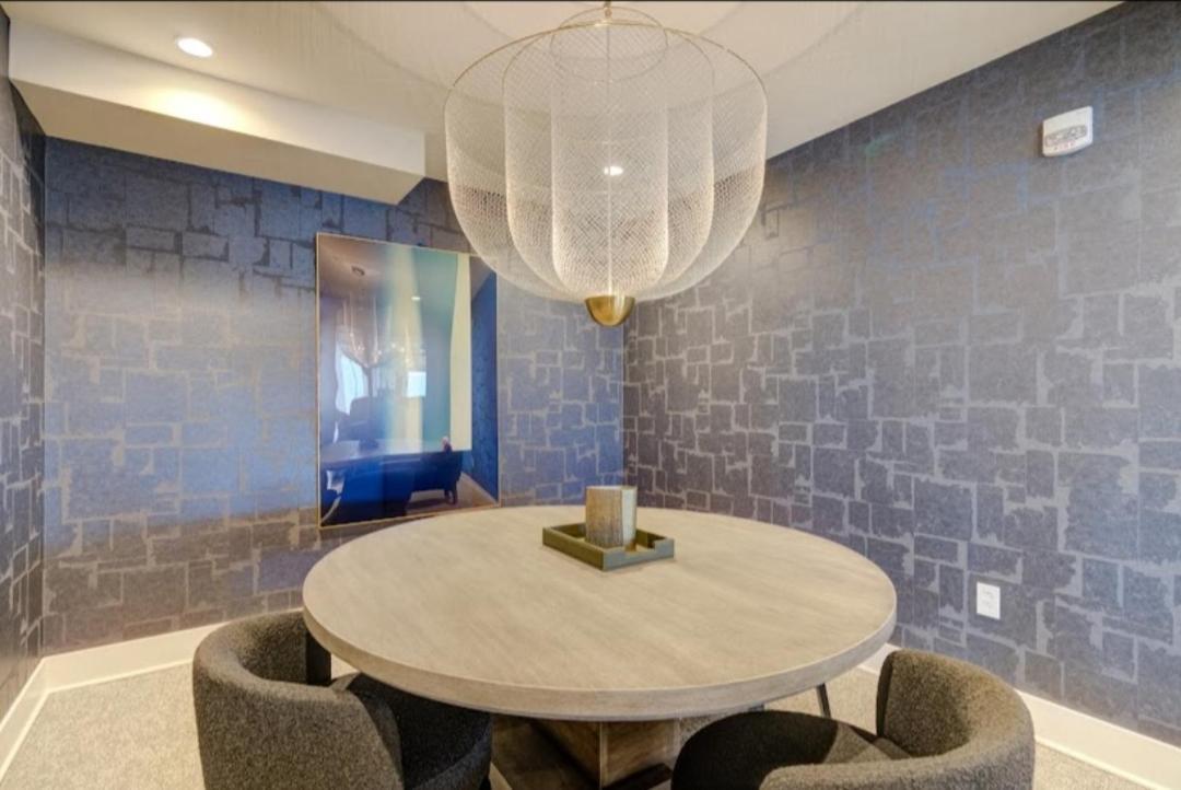 Апартаменты Luxury Oasis Bhm Бирмингем Экстерьер фото